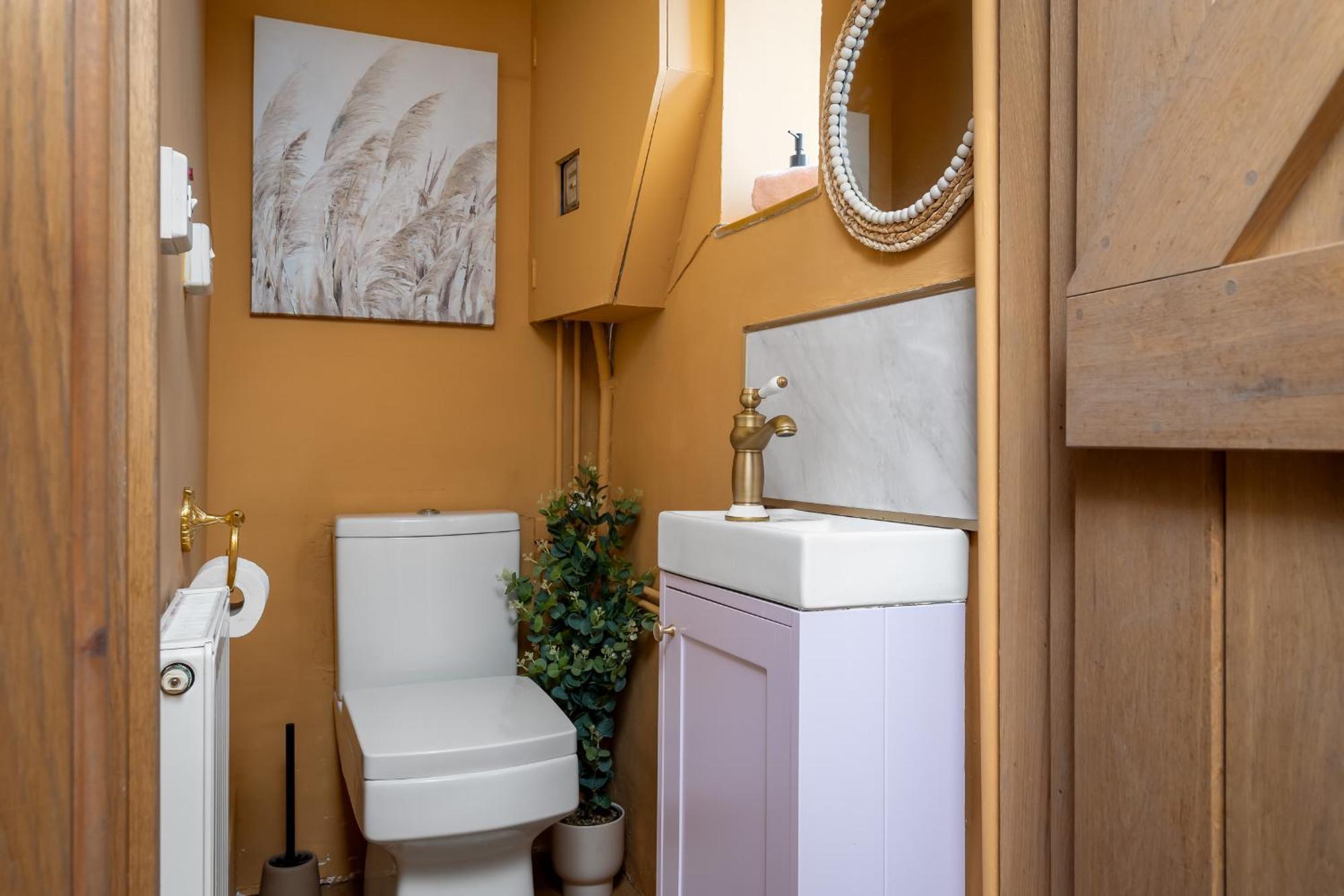 Scandi Chic Authentic